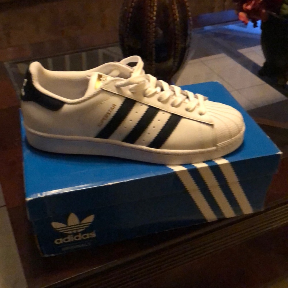 ADIDAS tennis shoes SOLD SOLD